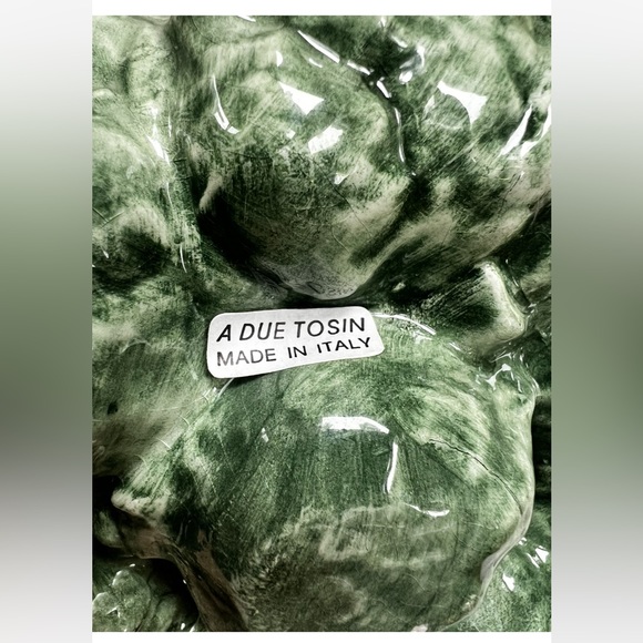 A Due Tosin ceramic broccoli figurine approx 6” tag still on - Picture 2 of 9